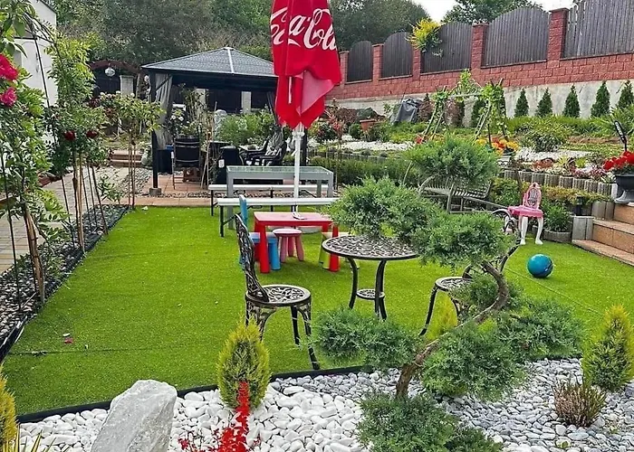 Cozy Sapa - Private Garden House * Prague